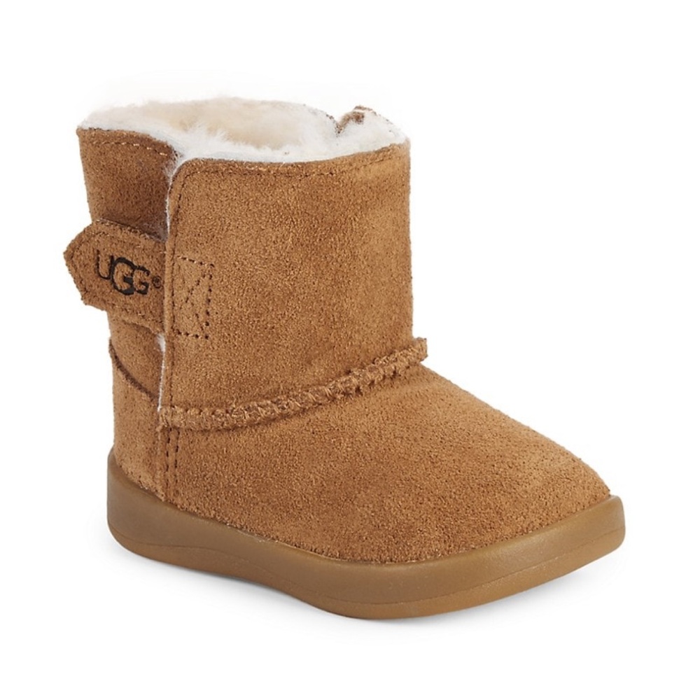 Ugg🍂🍁chestnut toddler winter boots toddler size 6 gently used